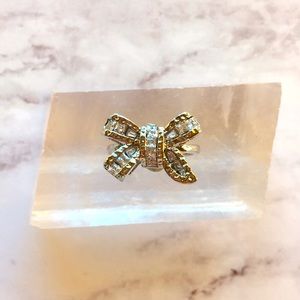 New Darling Bow Ring with Baguettes Rhinestones New size 7
